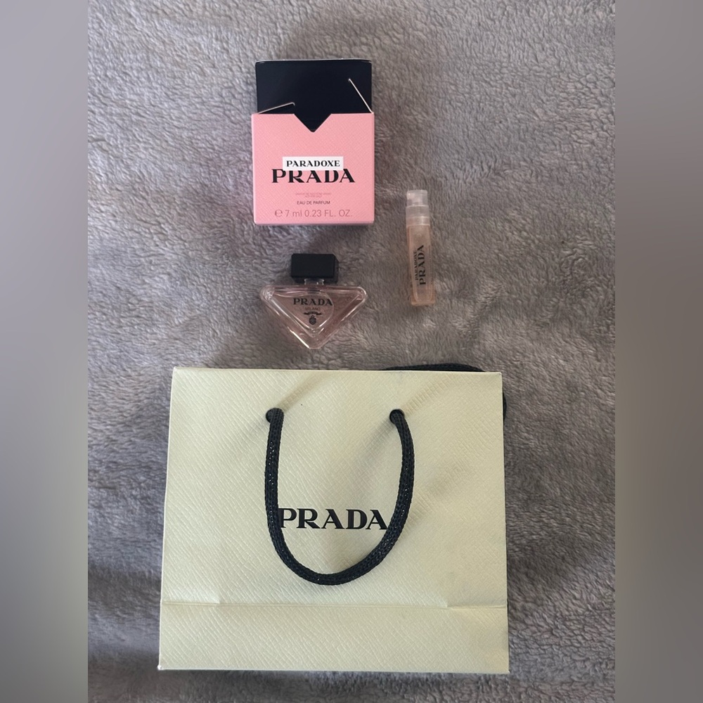 Prada paradoxe mini